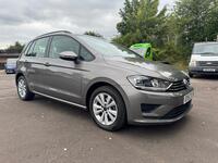 VOLKSWAGEN GOLF SV